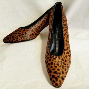 PAUL MELIAN London Cheetah Print Pump 7B